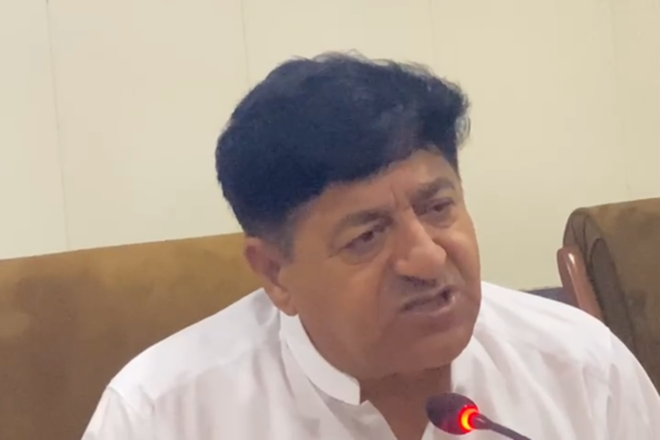 Khyber Pakhtunkhwa Fighting Terrorism Alone, Says Zahir Shah Toru